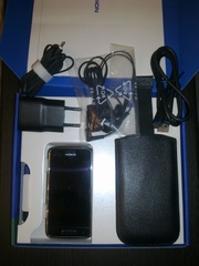 Продам Nokia C6-01 silver в связи с покупкой нового телефона